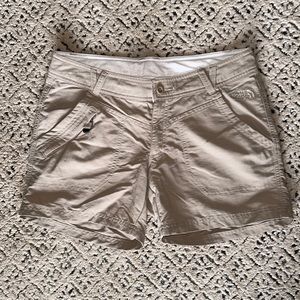 The North face Women’s hiking Shorts 8 Khaki Tan